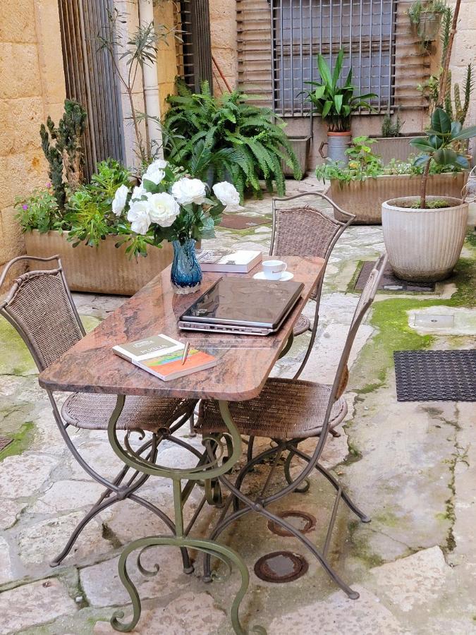 Giovinazzo Historic Apulia Old Town Stone House With Private Patio公寓 外观 照片